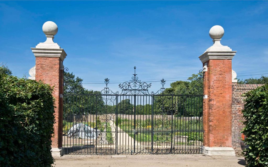 Timeline KItchen-Garden-0-Chiswick-House-and-Gardens